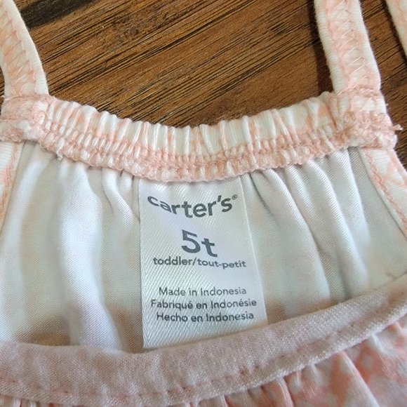 Carter's romper - Picture 7 of 10